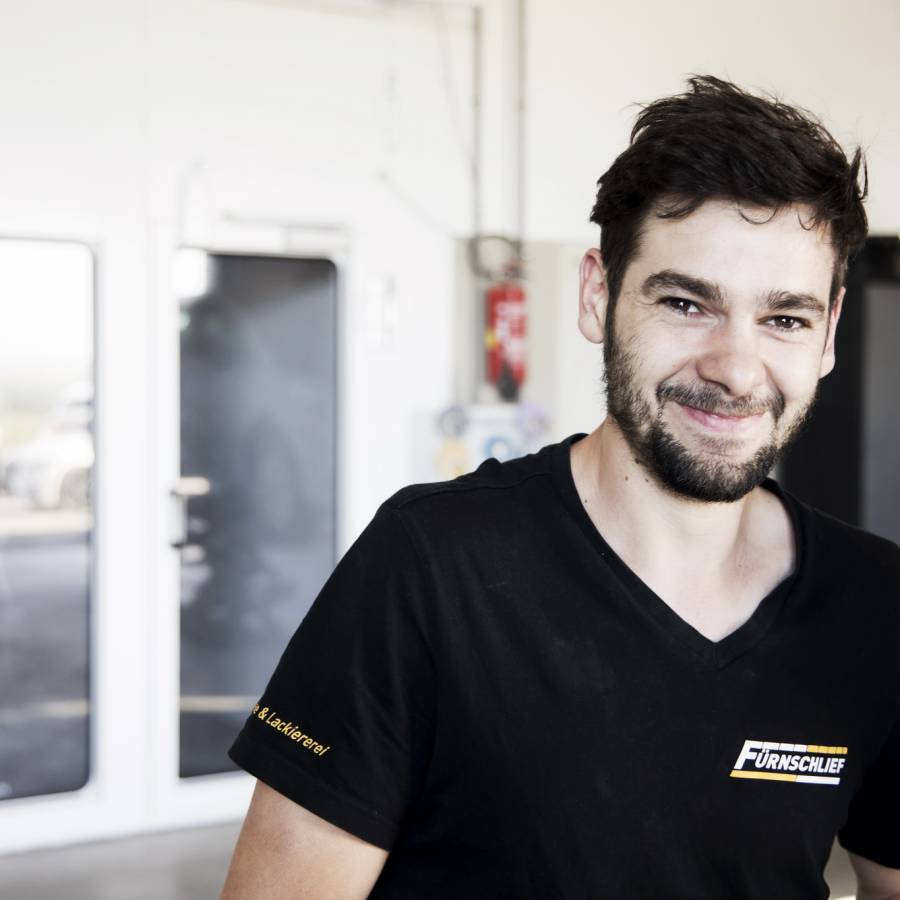 Karosserie Fachbetrieb Lackierer Lackiererei Auto Werkstatt Reparatur Kfz Blechschaden Seitenstetten Mostviertel